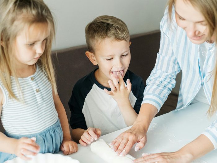 Zdjęcie do artykułu: Jak przygotować dziecko do zmian – przeprowadzka, nowa szkoła, nowy etap